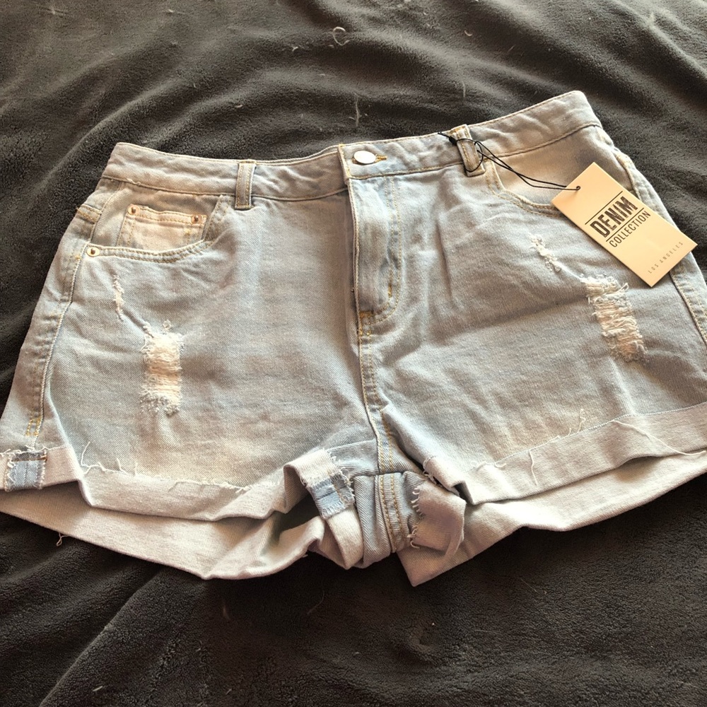 Light wash Love Tree distressed shorts
